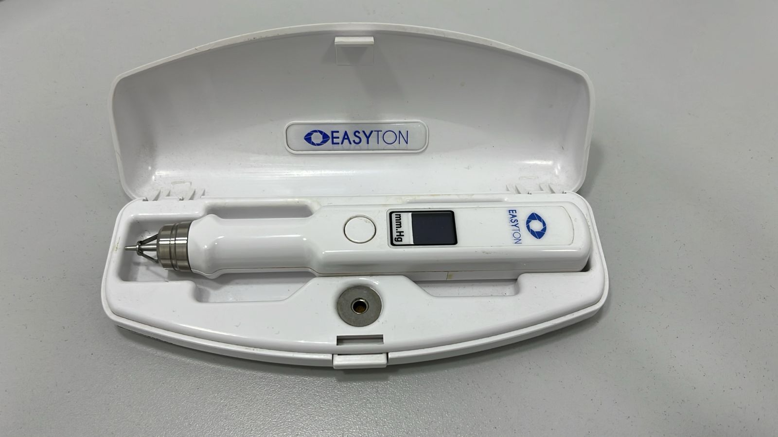Exame de pressão intraocular